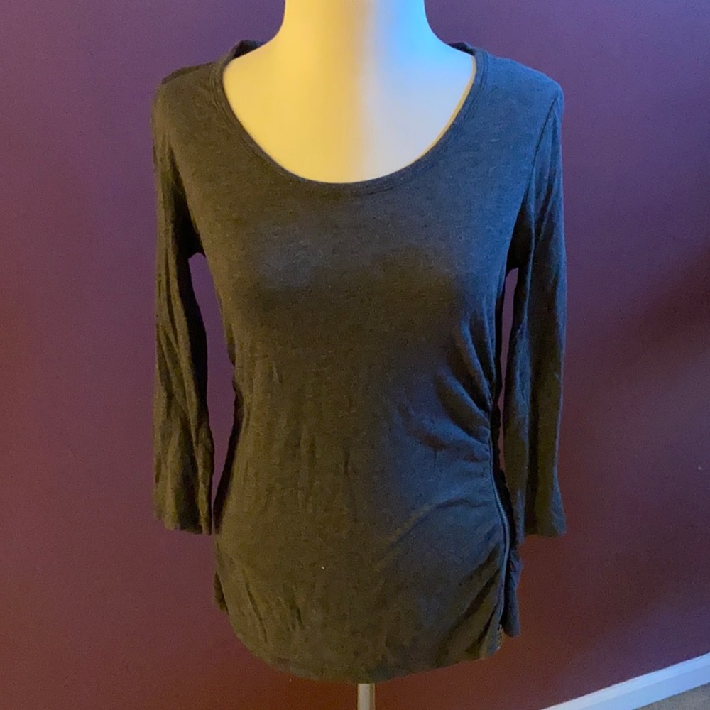 MK 3/4 length t-shirt with rouched sides and a zipper with MK pull